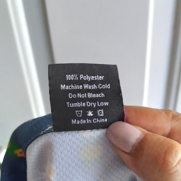 Golf Goddess Performance sleeveless polo, size S - Picture 6 of 6